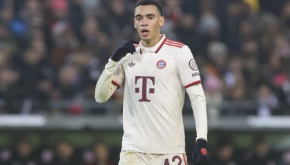 开云体育官网-拜仁莱比锡各四人将缺席联赛首战，帕夫洛维奇出战成疑