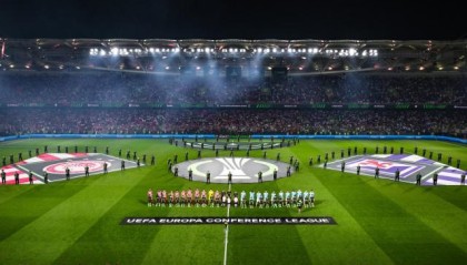 冠军终归雅典：希腊神话、巴斯克佳话与船王史话